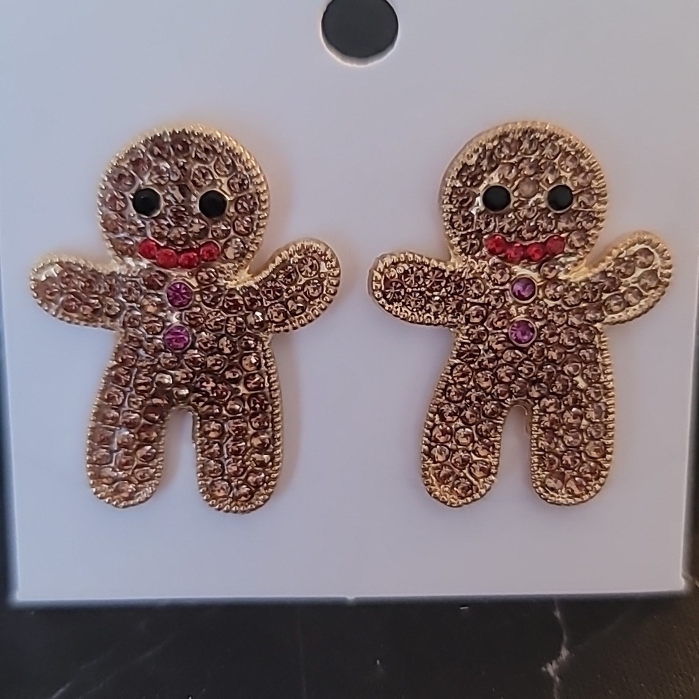 NWOT Sparkling Gingerbread Man Stud Earrings